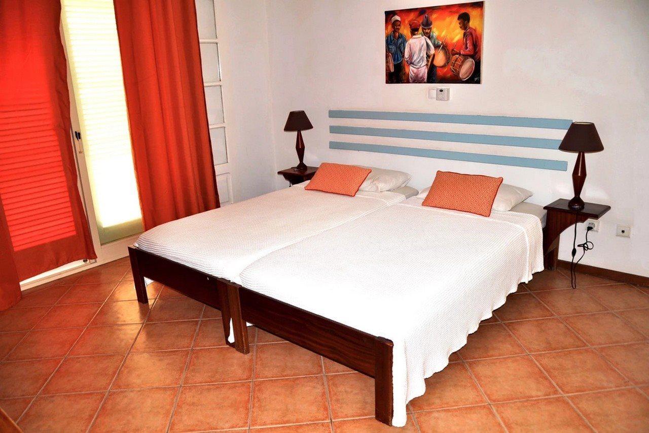 Hotel Mirabela Santa Maria Exteriör bild